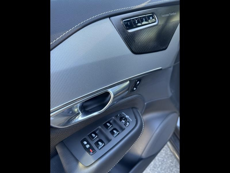 Photo 19 de l’annonce de VOLVO XC90 d’occasion à vendre à TOULON