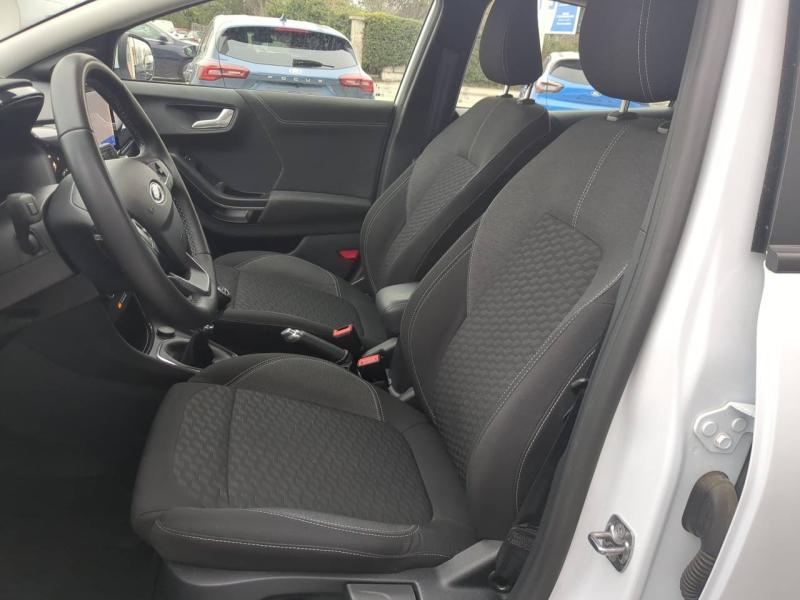 Photo 11 de l’annonce de FORD Puma d’occasion à vendre à ARLES