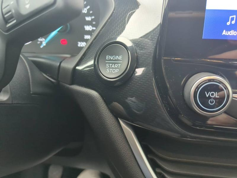 Photo 17 de l’annonce de FORD Puma d’occasion à vendre à ARLES