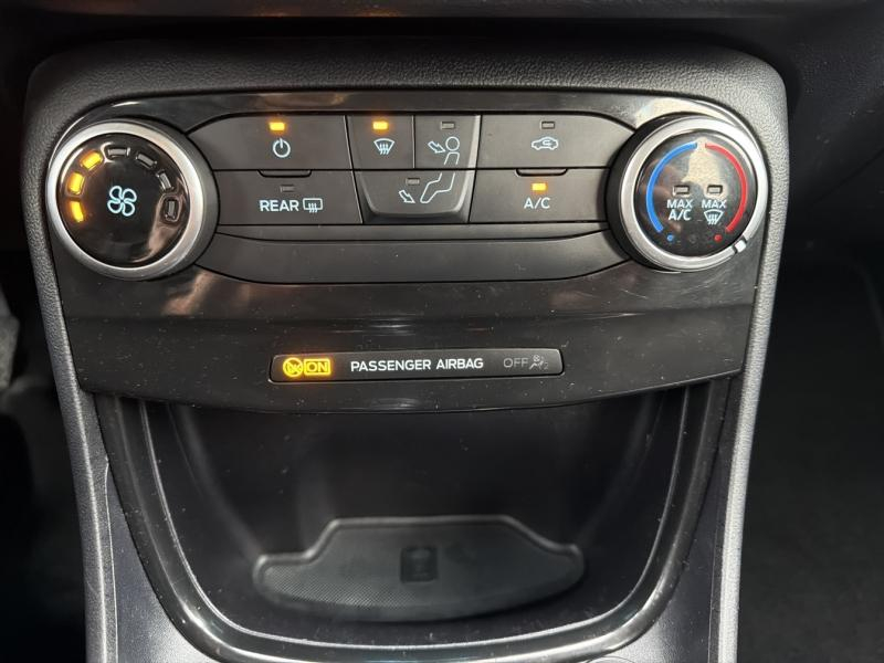 Photo 11 de l’annonce de FORD Puma d’occasion à vendre à VITROLLES