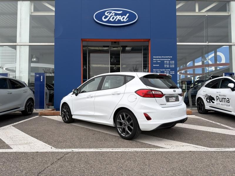 Photo 6 de l’annonce de FORD Fiesta d’occasion à vendre à VITROLLES