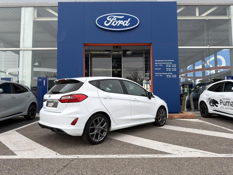 Photo 8 de l’annonce de FORD Fiesta d’occasion à vendre à VITROLLES