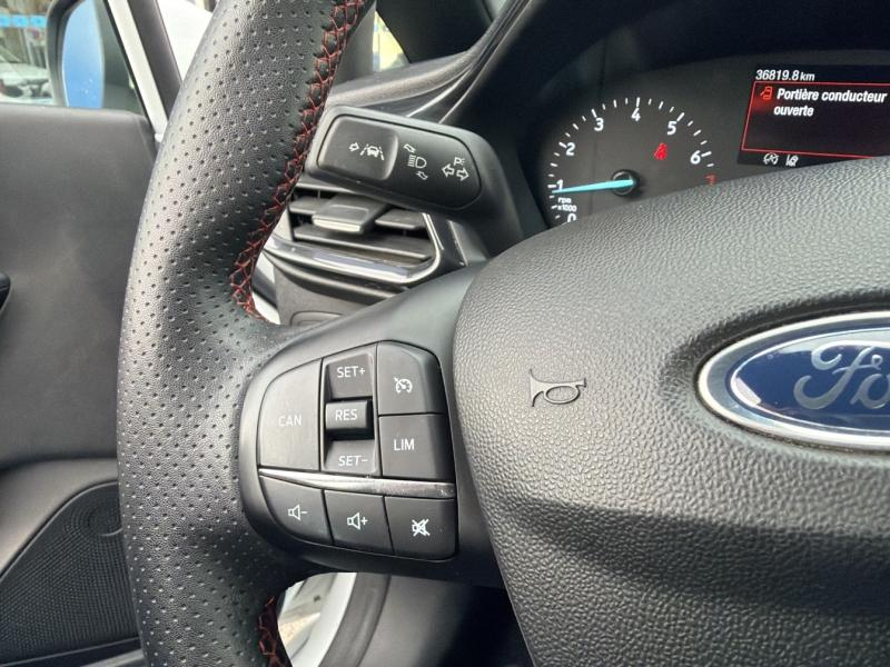 Photo 17 de l’annonce de FORD Fiesta d’occasion à vendre à VITROLLES