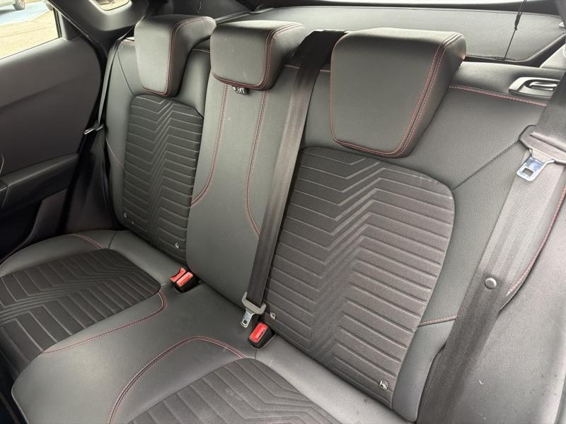 Photo 13 de l’annonce de FORD Puma d’occasion à vendre à VITROLLES