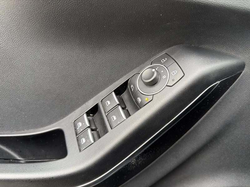 Photo 16 de l’annonce de FORD Puma d’occasion à vendre à VITROLLES