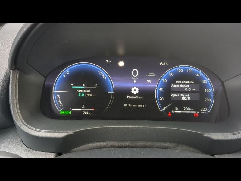 Photo 17 de l’annonce de TOYOTA Yaris d’occasion à vendre à ARLES