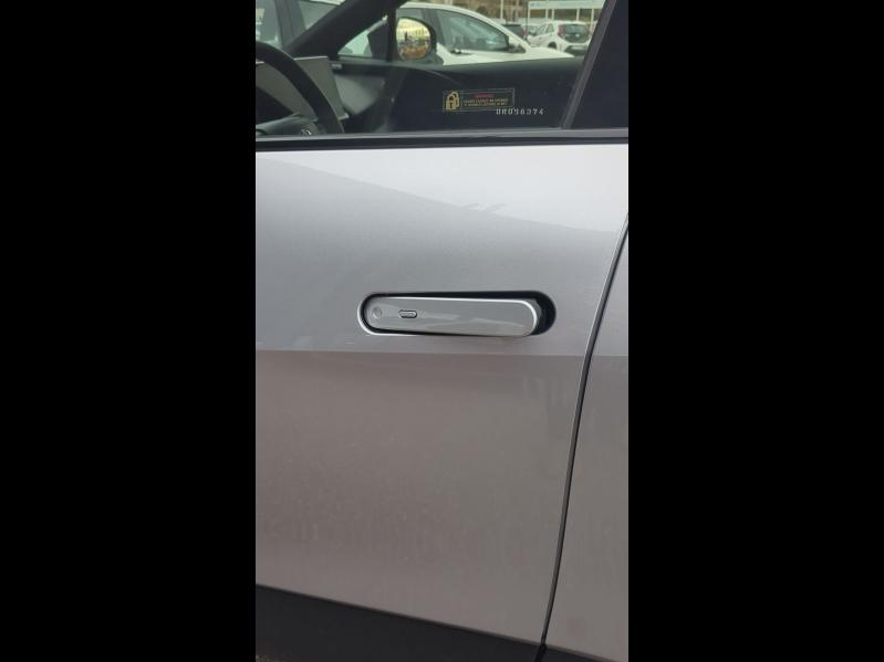 Photo 11 de l’annonce de TOYOTA C-HR d’occasion à vendre à ARLES