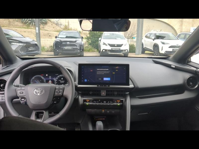 Photo 18 de l’annonce de TOYOTA C-HR d’occasion à vendre à ARLES