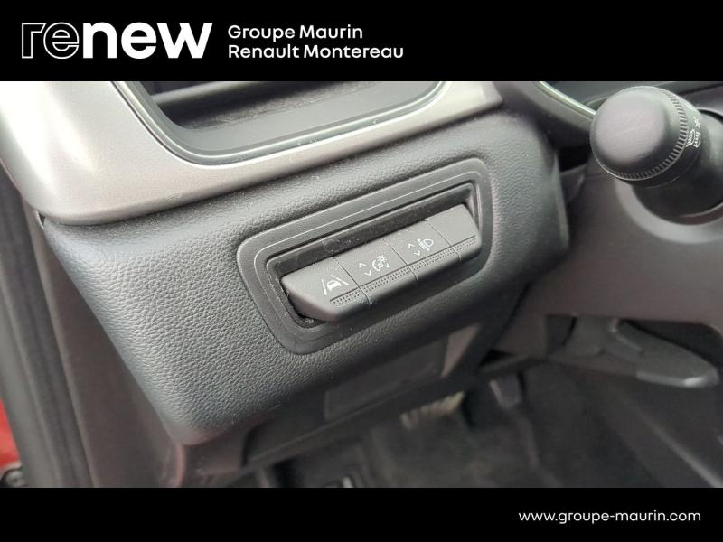 Photo 19 de l’annonce de RENAULT Captur d’occasion à vendre à VARENNES SUR SEINE