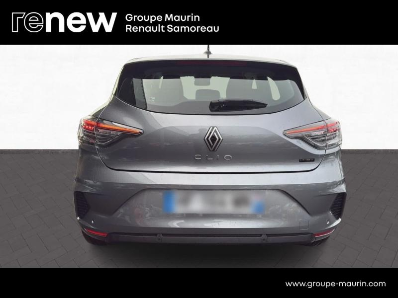 Photo 5 de l’annonce de RENAULT Clio d’occasion à vendre à SAMOREAU