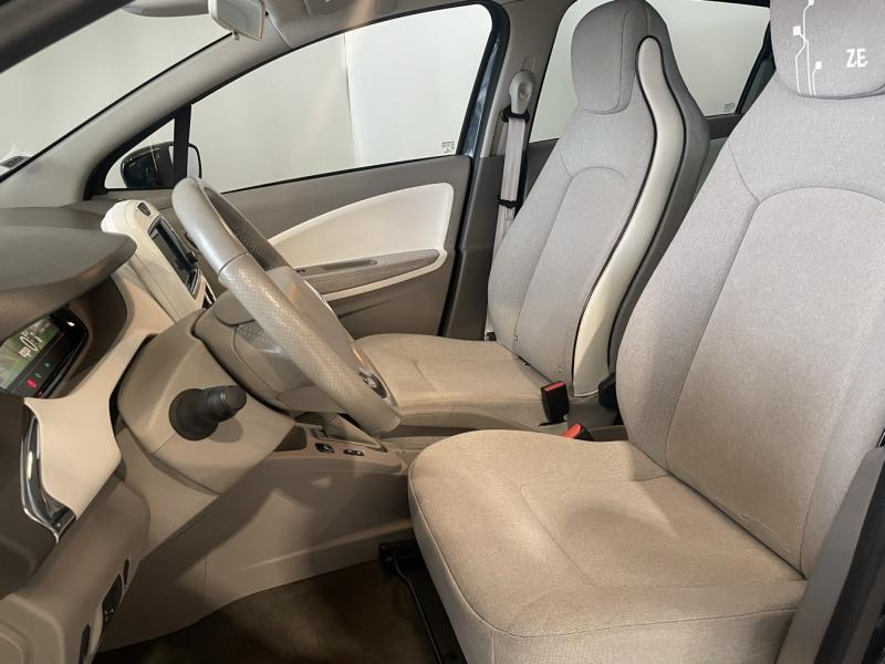 Photo 13 de l’annonce de RENAULT Zoe d’occasion à vendre à CHENNEVIÈRES-SUR-MARNE