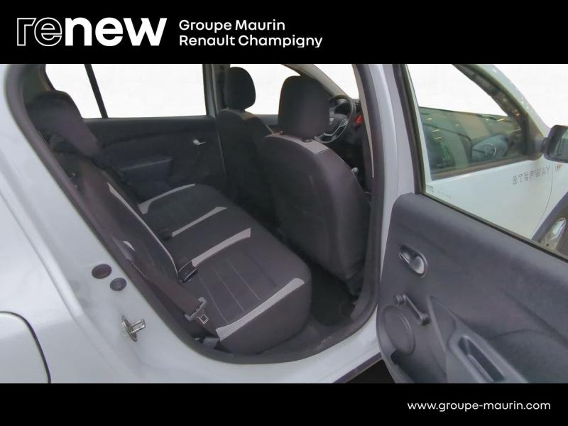 Photo 10 de l’annonce de DACIA Sandero d’occasion à vendre à CHAMPIGNY-SUR-MARNE