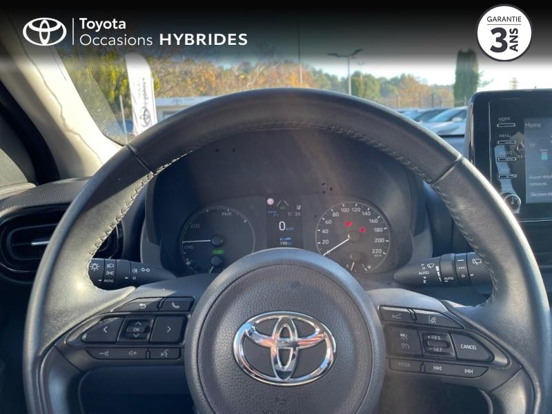 Photo 13 de l’annonce de TOYOTA Yaris d’occasion à vendre à MONTFAVET