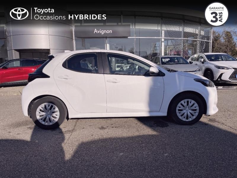 Photo 17 de l’annonce de TOYOTA Yaris d’occasion à vendre à MONTFAVET