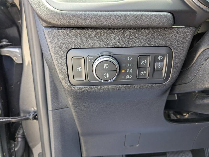 Photo 8 de l’annonce de FORD Kuga d’occasion à vendre à LA VALETTE