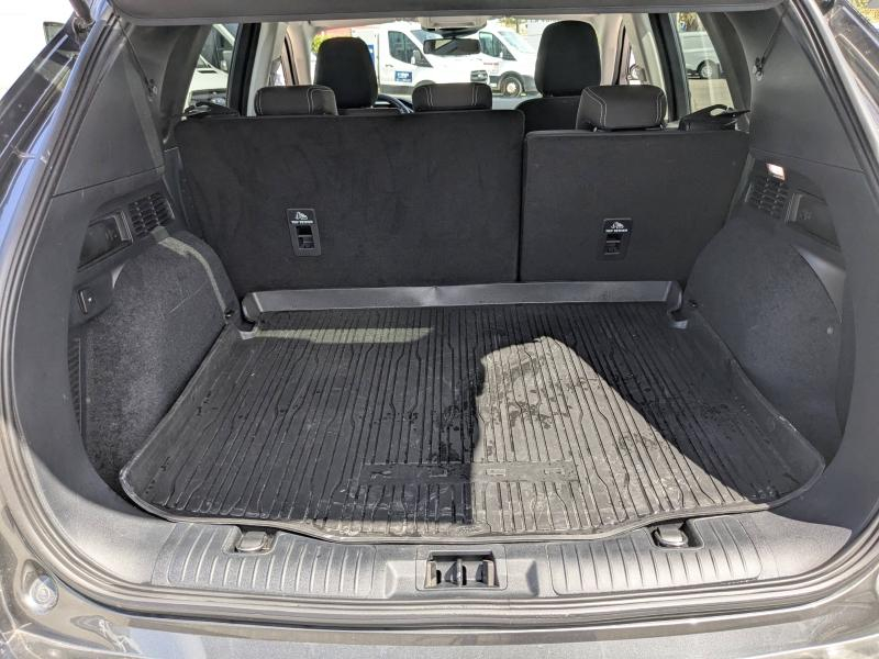 Photo 18 de l’annonce de FORD Kuga d’occasion à vendre à LA VALETTE