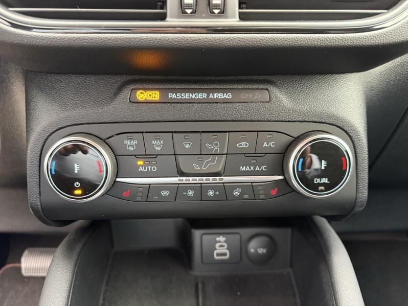 Photo 13 de l’annonce de FORD Kuga d’occasion à vendre à LA VALETTE