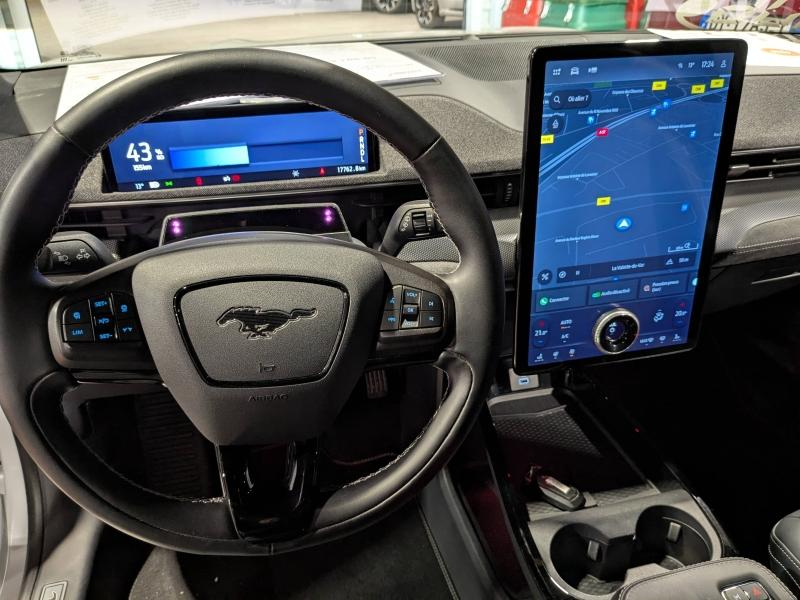 Photo 9 de l’annonce de FORD Mustang Mach-E d’occasion à vendre à LA VALETTE