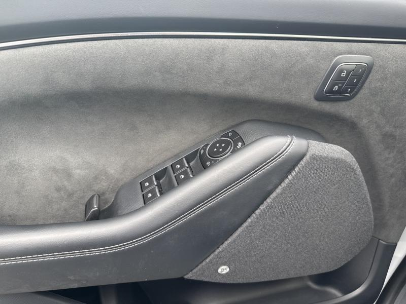 Photo 13 de l’annonce de FORD Mustang Mach-E d’occasion à vendre à LA VALETTE