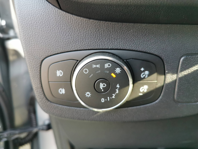 Photo 8 de l’annonce de FORD Puma d’occasion à vendre à LA VALETTE