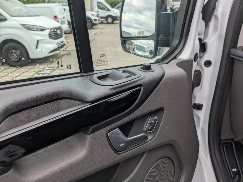 Photo 7 de l’annonce de FORD Transit CustomNugget d’occasion à vendre à LA VALETTE