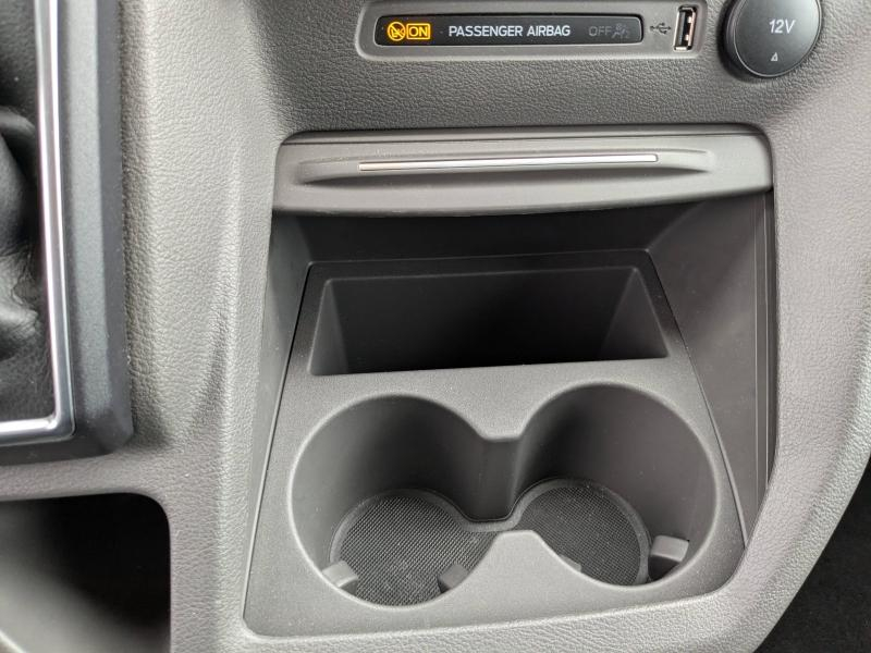 Photo 13 de l’annonce de FORD Transit CustomNugget d’occasion à vendre à LA VALETTE