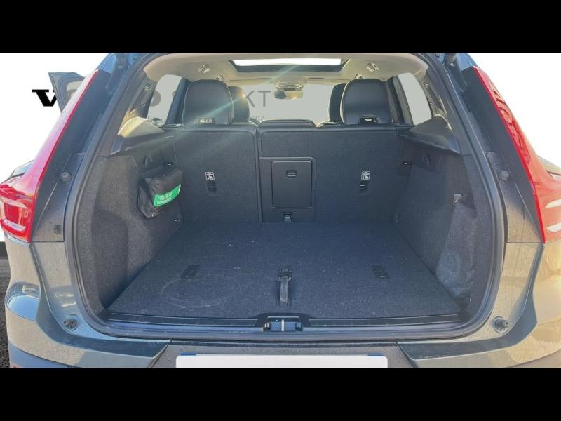 Photo 8 de l’annonce de VOLVO XC40 d’occasion à vendre à TOULON