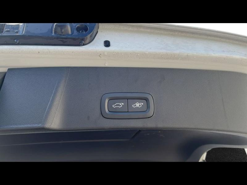 Photo 12 de l’annonce de VOLVO XC40 d’occasion à vendre à TOULON