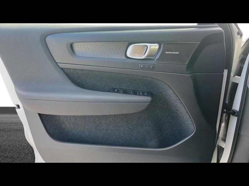 Photo 17 de l’annonce de VOLVO XC40 d’occasion à vendre à TOULON