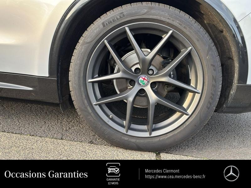 Photo 18 de l’annonce de ALFA ROMEO Stelvio d’occasion à vendre à AUBIÈRE