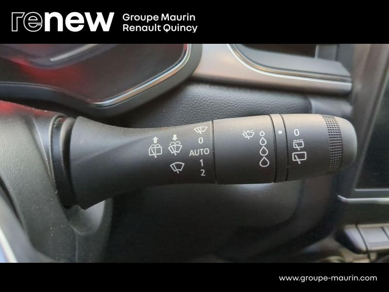 Photo 15 de l’annonce de RENAULT Captur d’occasion à vendre à QUINCY-SOUS-SÉNART