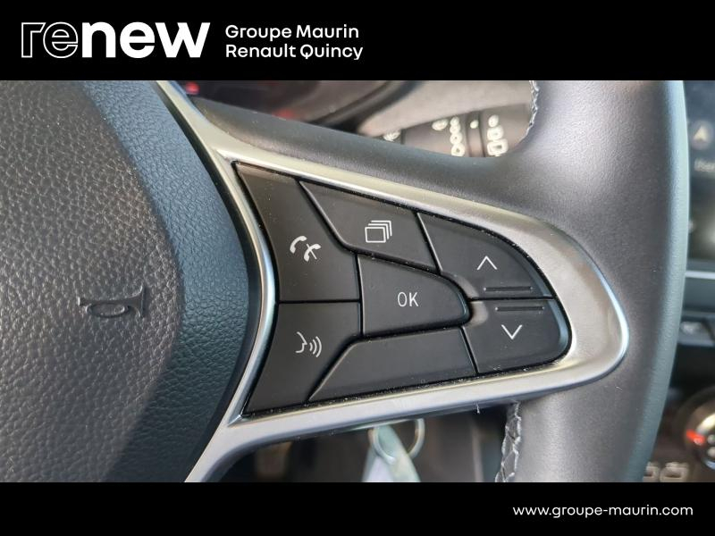 Photo 16 de l’annonce de RENAULT Clio d’occasion à vendre à QUINCY-SOUS-SÉNART