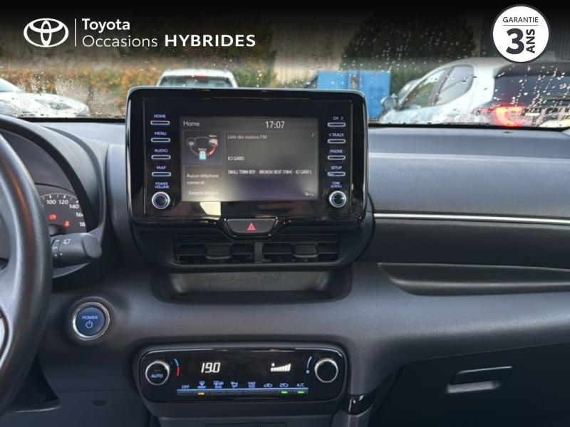 Photo 15 de l’annonce de TOYOTA Yaris d’occasion à vendre à NÎMES