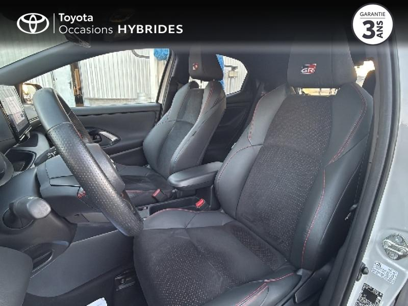 Photo 11 de l’annonce de TOYOTA Yaris d’occasion à vendre à NÎMES