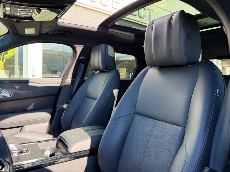 Photo 10 de l’annonce de LAND-ROVER Range Rover Velar d’occasion à vendre à AIX-EN-PROVENCE