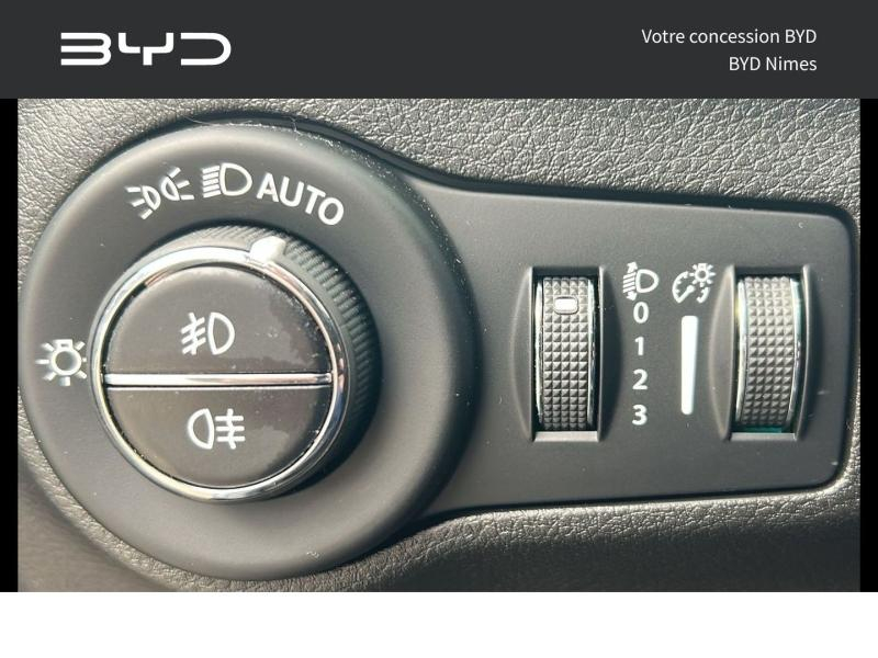 Photo 16 de l’annonce de JEEP Compass d’occasion à vendre à NIMES