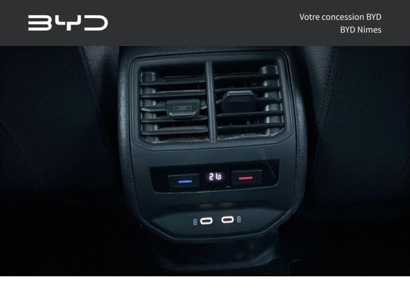 Photo 6 de l’annonce de SEAT Leon d’occasion à vendre à NIMES