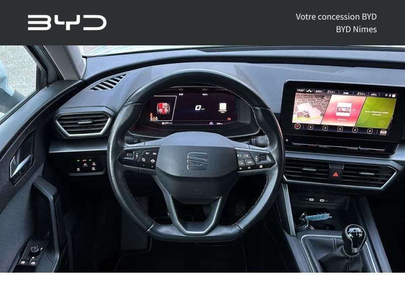 Photo 9 de l’annonce de SEAT Leon d’occasion à vendre à NIMES