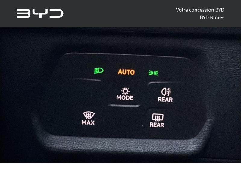 Photo 10 de l’annonce de SEAT Leon d’occasion à vendre à NIMES