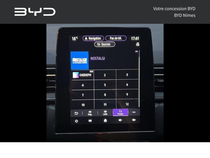 Photo 15 de l’annonce de RENAULT Captur d’occasion à vendre à NIMES