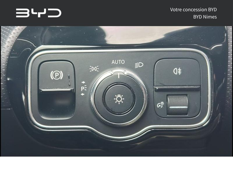 Photo 18 de l’annonce de MERCEDES-BENZ Classe A d’occasion à vendre à NIMES