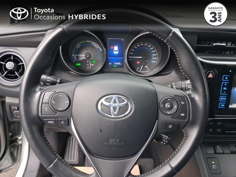 Photo 9 de l’annonce de TOYOTA Auris d’occasion à vendre à LATTES
