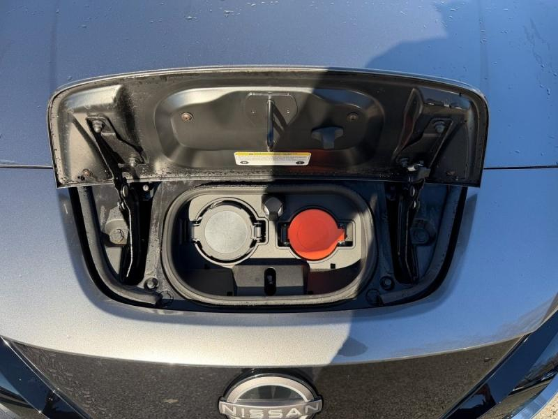 Photo 14 de l’annonce de NISSAN Leaf d’occasion à vendre à GRENOBLE