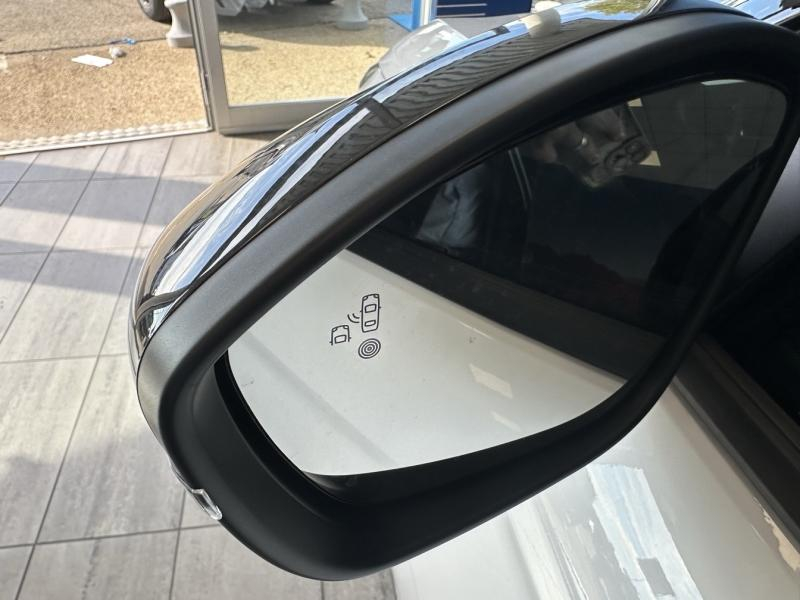 Photo 13 de l’annonce de OPEL Corsa d’occasion à vendre à ORANGE