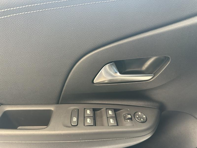 Photo 15 de l’annonce de OPEL Corsa d’occasion à vendre à ORANGE