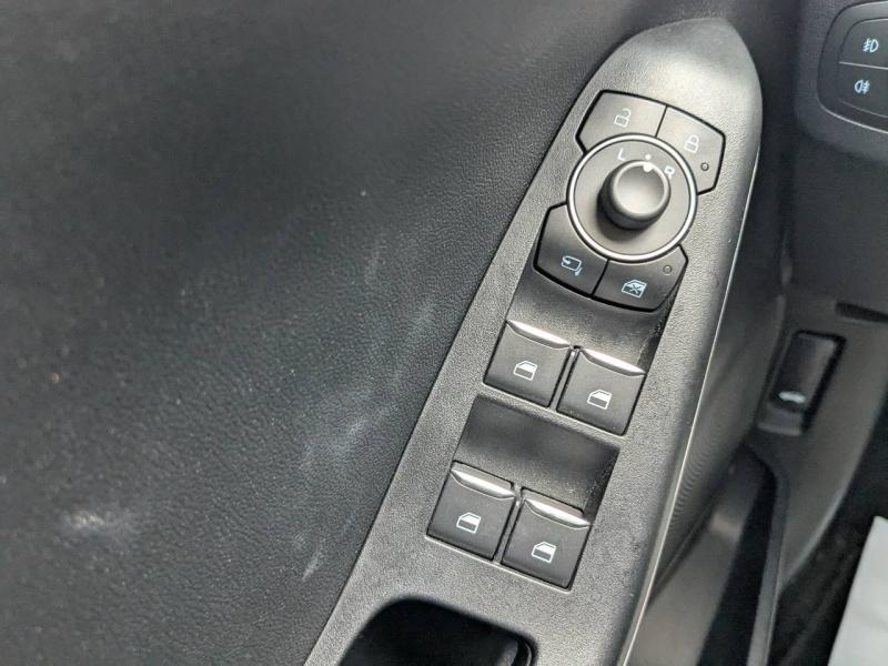 Photo 16 de l’annonce de FORD Puma d’occasion à vendre à MARSEILLE