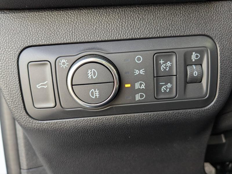 Photo 8 de l’annonce de FORD Kuga d’occasion à vendre à LA VALETTE