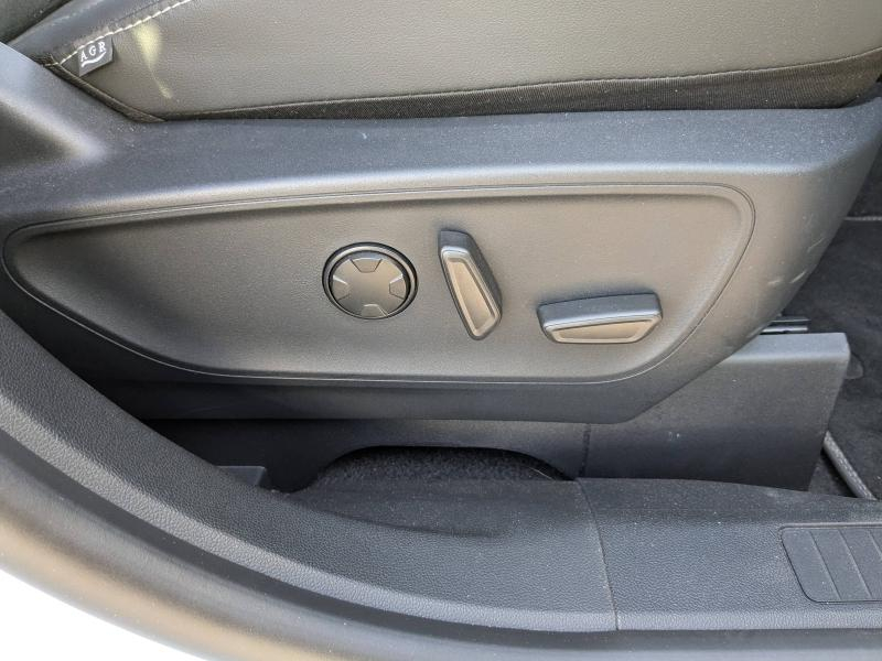 Photo 16 de l’annonce de FORD Kuga d’occasion à vendre à LA VALETTE