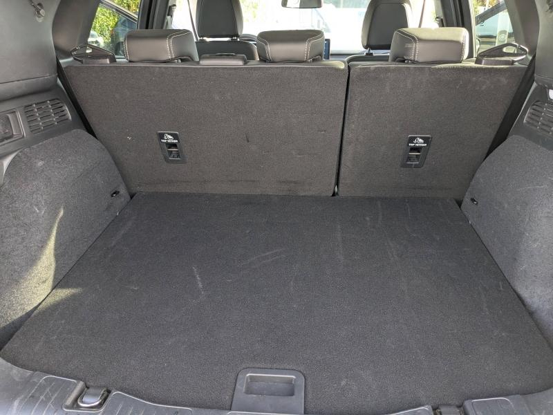 Photo 19 de l’annonce de FORD Kuga d’occasion à vendre à LA VALETTE