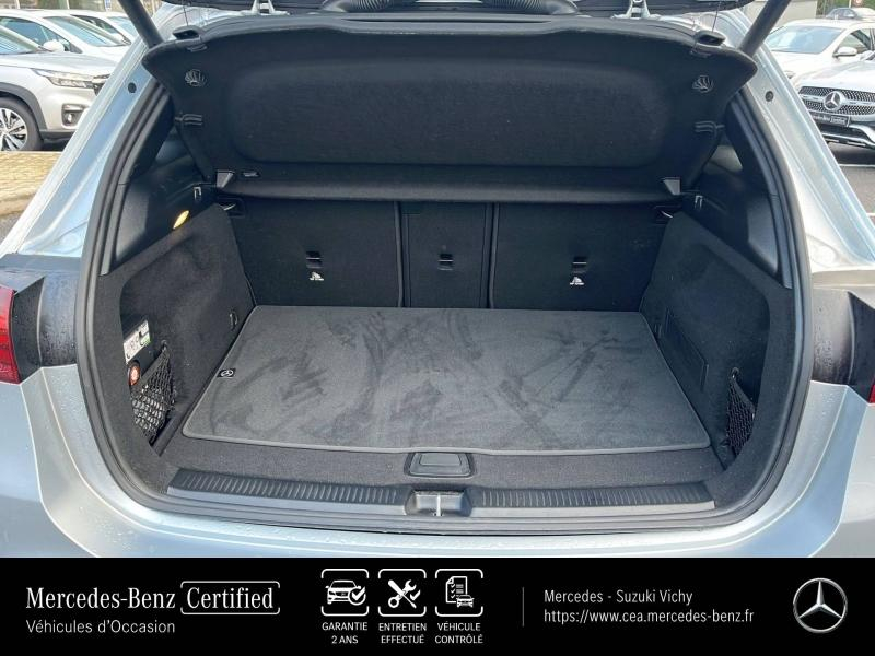 Photo 12 de l’annonce de MERCEDES-BENZ Classe B d’occasion à vendre à BELLERIVE-SUR-ALLIER